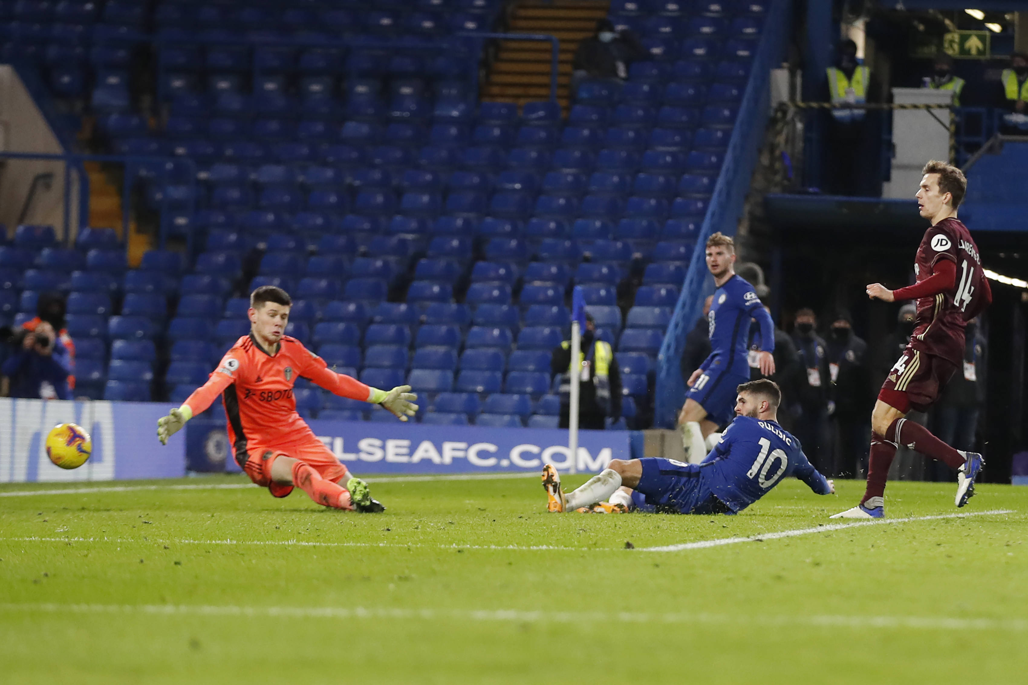 此笔转会总 此笔转会总